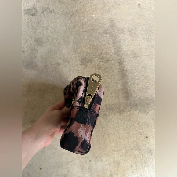 Juicy Couture Small Cosmetic Bag - Picture 2 of 7